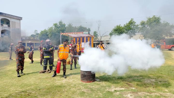 ঝিনাইগাতীতে