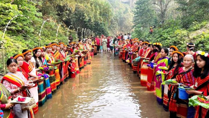 খাগড়াছড়িতে নদীতে ফুল ভাসিয়ে